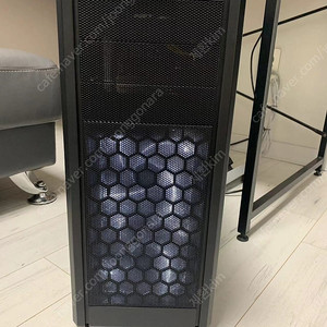 제온 E5-2683V4 듀얼(32코어64스레드) 램128기가 SSD 1TB 1060-5G CAD 리니지2M V4 40개이상 그래픽영상편집 음악편집 VMware 작업용본체 서버컴 워