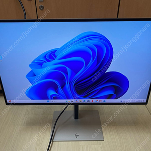 HP Series 7 Pro 727pk 27인치 4k판매합니다. ( HP 시리즈 7 프로 27인 4K Thunderbolt 4 모니터)