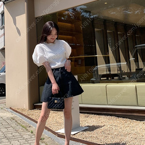 리앙쥬 퍼프블라우스