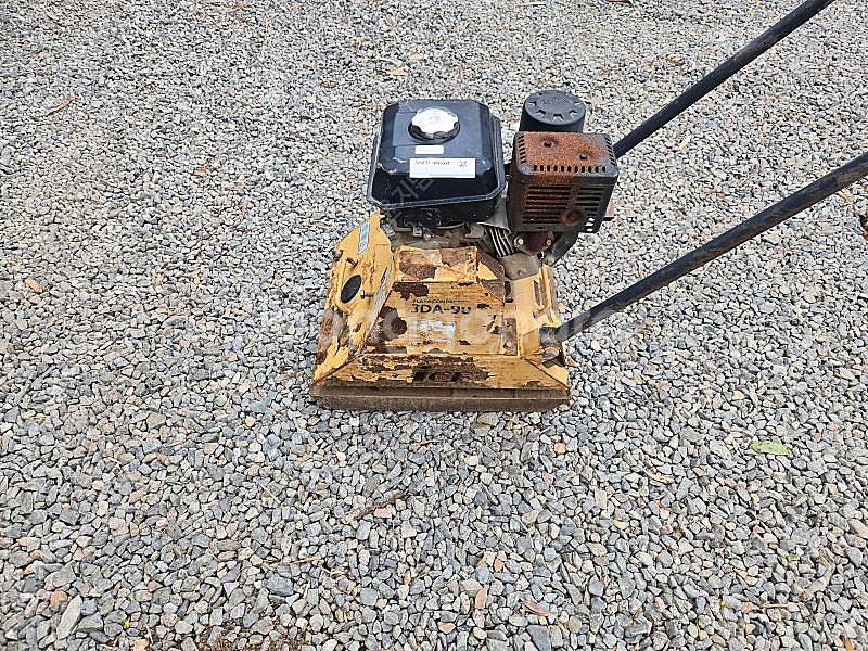 코럴엔진 땅다짐기 콤팩터--3