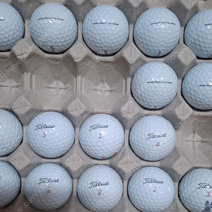 타이틀리스트 PROV1 V1X A+급 로스트볼 골프공 21알 배송비무료 안전결제 가능합니다