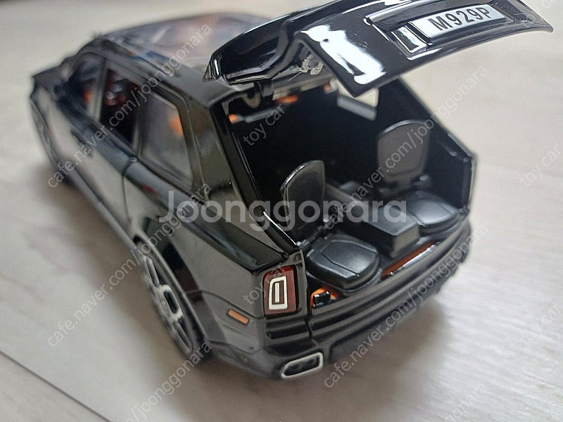 1:24 롤스로이스 컬리넌 럭셔리 SUV 다이캐스트 블...--8