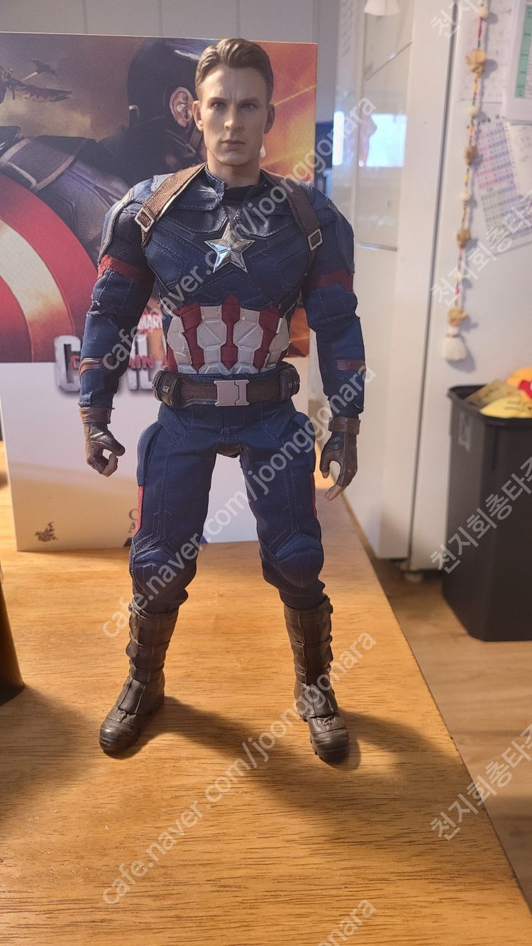 핫토이 시빌워 워머신 풀구성 (카톤O), 시빌워 캡틴, 마크7 노멀헤드 (이디스), 마크50 헤드, 팔, 다리 그 ... 이미지