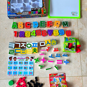 숫자로봇10개 다이노테라 알파벳 변신로봇7개+알파벳로봇1개+한글놀이 알파벳로봇 파닉스 숫자놀이 돌잡이 아기장난감 공룡메카드 공룡장난감 로봇장난감