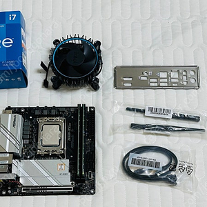 12700f z690m itx 32gb 램 포함 판매