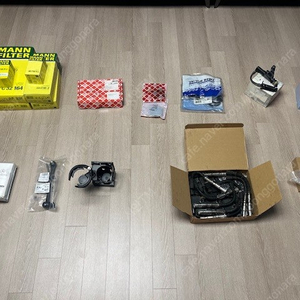 벤츠 여러 부품 팝니다. 필터 센서 가스켓 컵홀더, W210 메뉴얼 등등 C E S ML SLK 등등