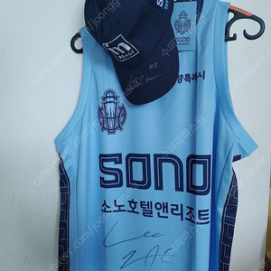 KBL 프로농구 고양 스카이거너스 유니폼 모자 선수 싸인