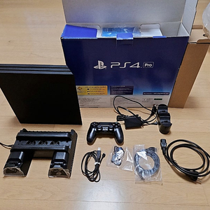 PS4 PRO PS4 프로 1테라 7017B FW 9.00