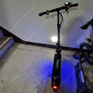 우버와 프리고 전동킥보드 배터리교환상태 개당가 ----------------