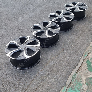 20인치 EV6 정품 휠 쏘렌토R 올뉴쏘렌토UM 쏘렌토MQ4 스포티지QL NQ4 EV5 스포티지R 한대분 28만원