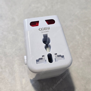 [코시] USB 2포트 여행용 아답터 TA1239U