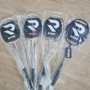 라이더 배드민턴 라켓 (새상품)