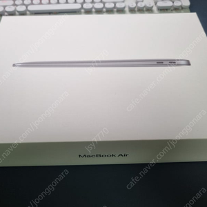 맥북 M1 256GB / 16GB RAM / 스페이스 그레이 팝니다 64만원