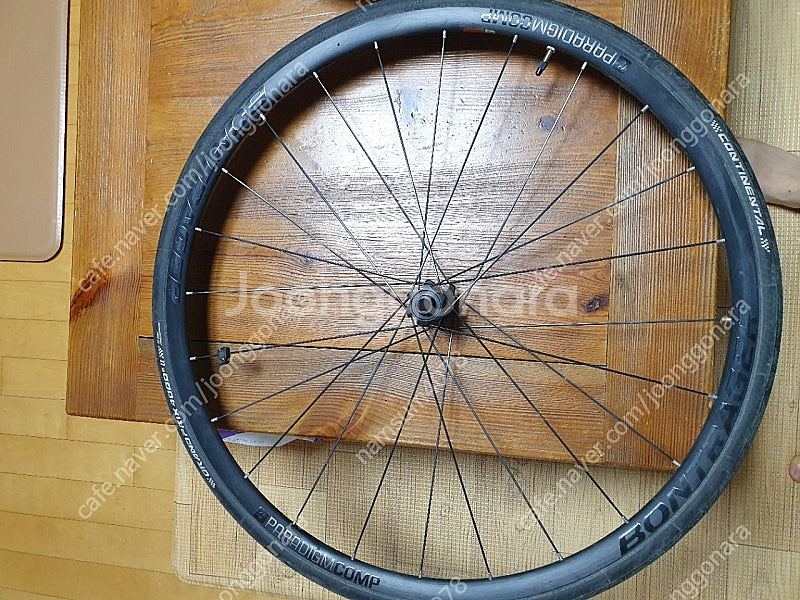 본트래거 패러다임 콤프 순정 휠셋 2개 25만원--0