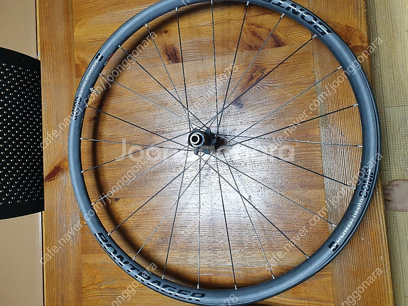 본트래거 패러다임 콤프 순정 휠셋 2개 25만원--5