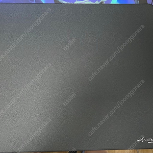 국내 정발 아티산 히엔 미드 XL 사이즈 블랙