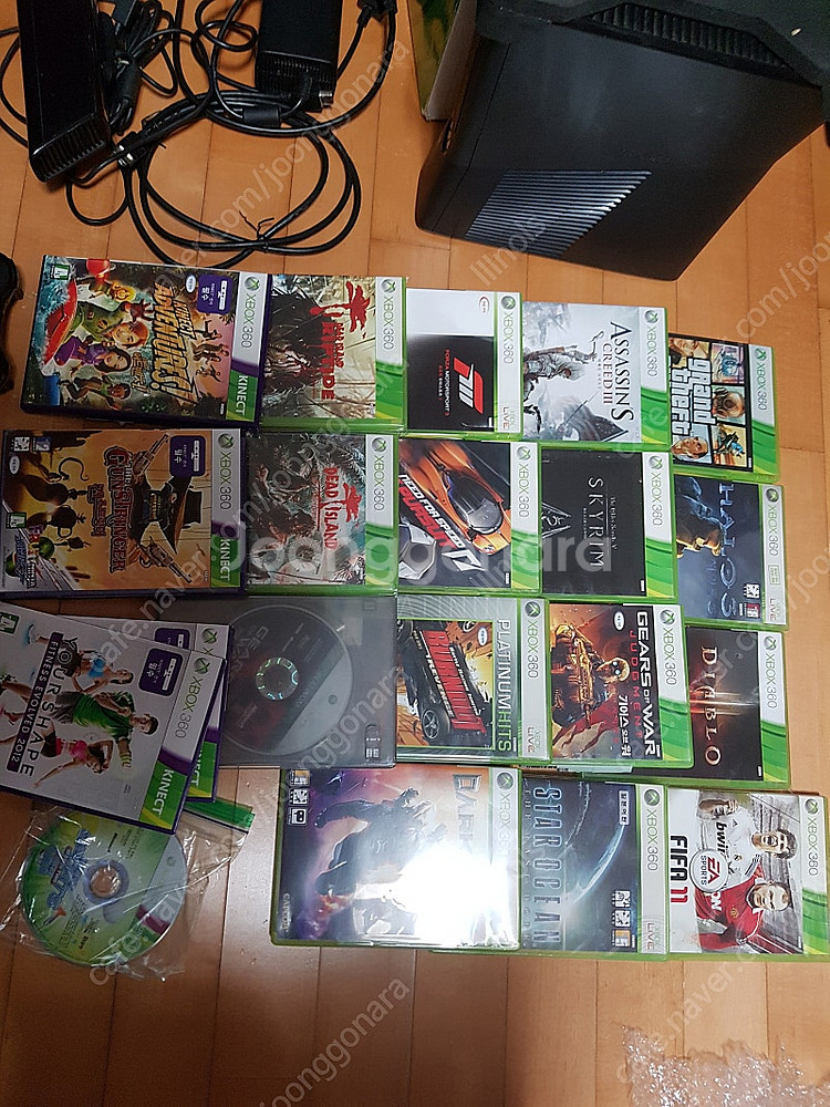 엑박 xbox360 슬림 320GB+ 키넥트 + 게임다...--0