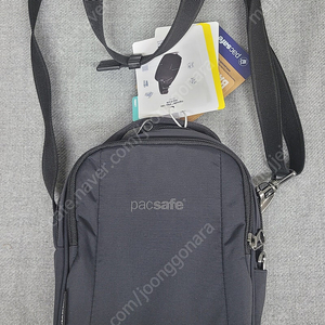 [판매] 팩세이프 LS100 도난방지 크로스백 블렉(Pacsafe LS100)