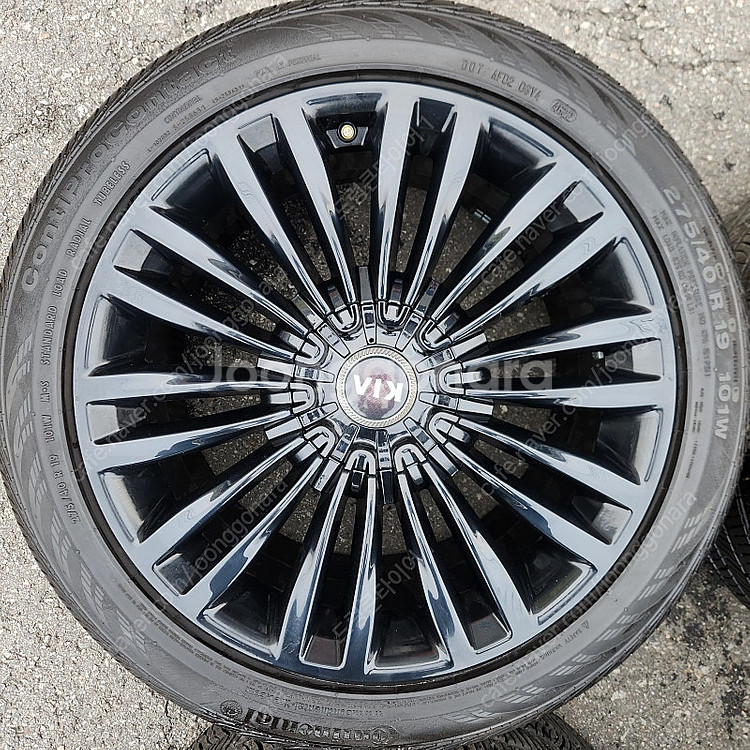 [판매] 기아 더 K9 19인치 블랙유광 순정휠 타이어 세트 판매 합니다 245 45 19 275 40 19--1