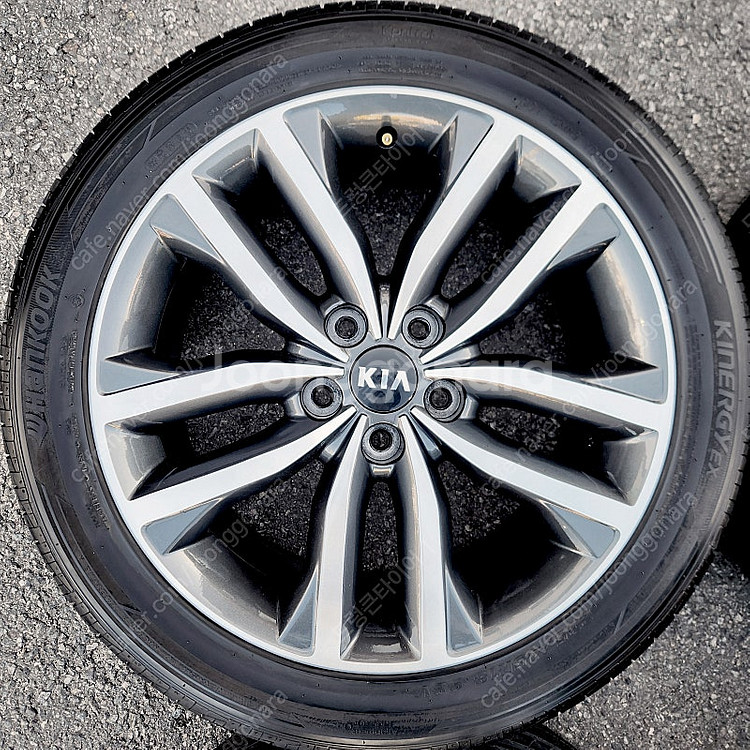 [판매] 기아 K5 페리 18인치 순정휠 타이어 세트 팝니다. 235 45 18--1