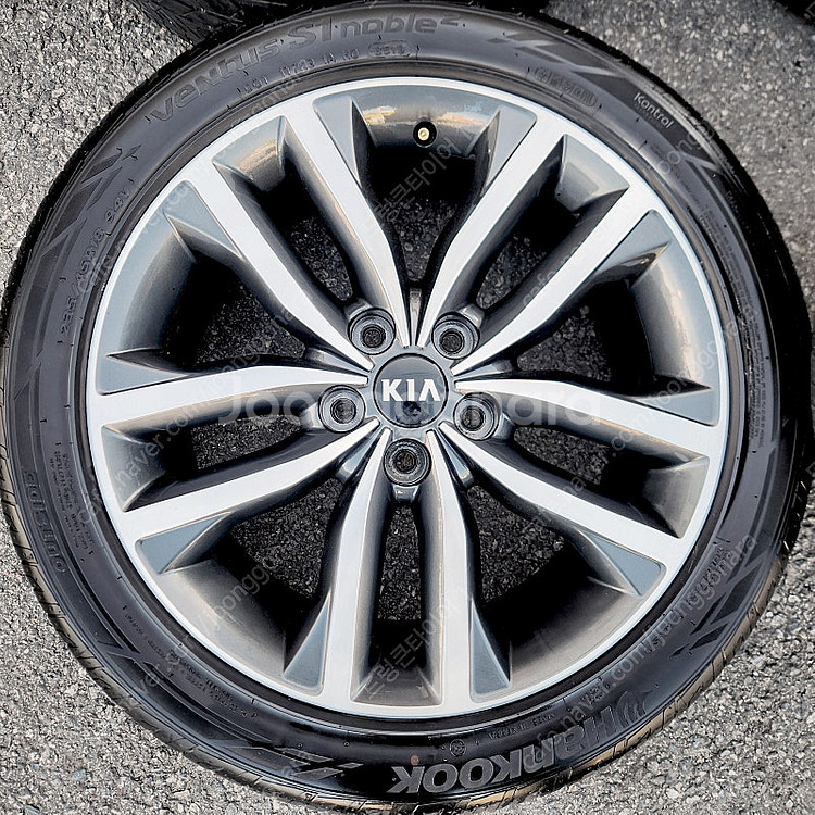 [판매] 기아 K5 페리 18인치 순정휠 타이어 세트 팝니다. 235 45 18--3