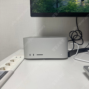 맥 스튜디오 M2 Max Ram32G / 500G / CPU 12core / GPU 30core