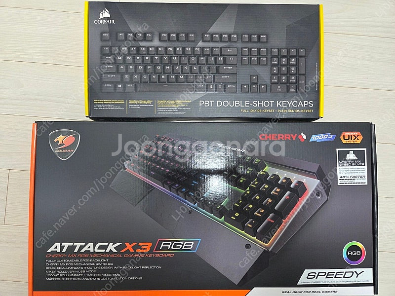 쿠거 ATTACK X3 RGB 기계식 키보드--0
