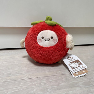 러브앤딥스페이스 중국 미니소 팝업 한정 인형뽑기 인형 뽀마토