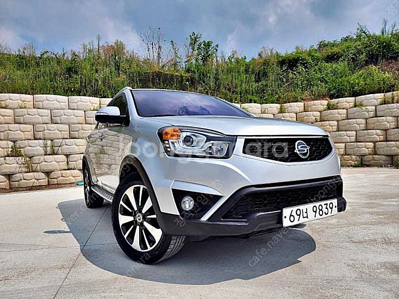 KG모빌리티(쌍용) 뉴코란도C 4WD 20 CVT 중고...--2