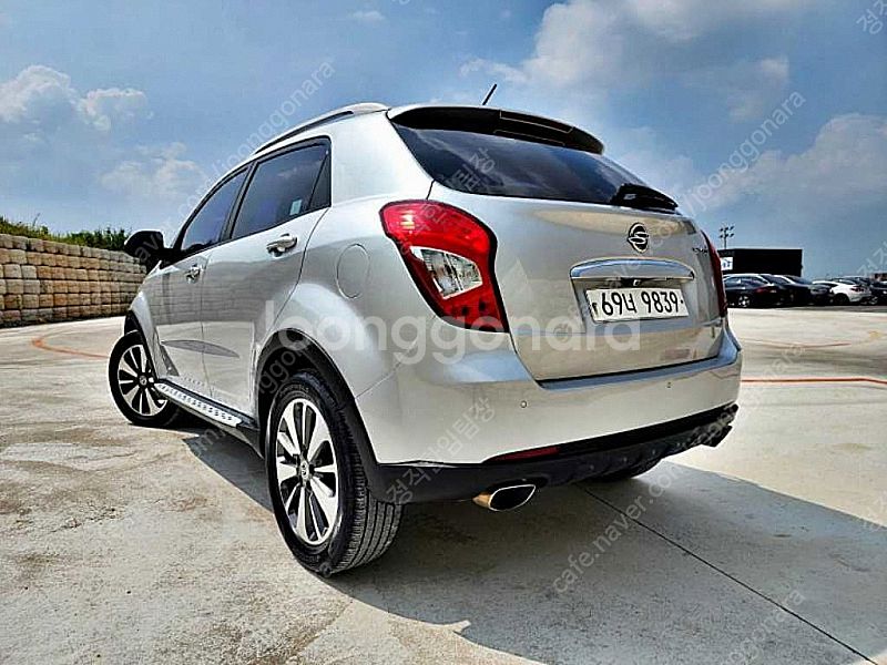 KG모빌리티(쌍용) 뉴코란도C 4WD 20 CVT 중고...--3