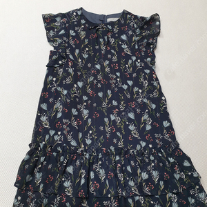 [여아 신장140] Petit enfang 반팔 원피스/ OHOO KIDS 원피스/ 아레나 레깅스+반바지/ 타미힐휘거 밴딩 스커트/ 폴햄 밴딩 스커트/&DENIM 청바지/ OHOO