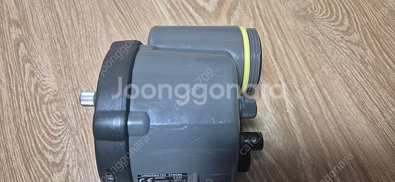 수중스트로브 inon z240--6