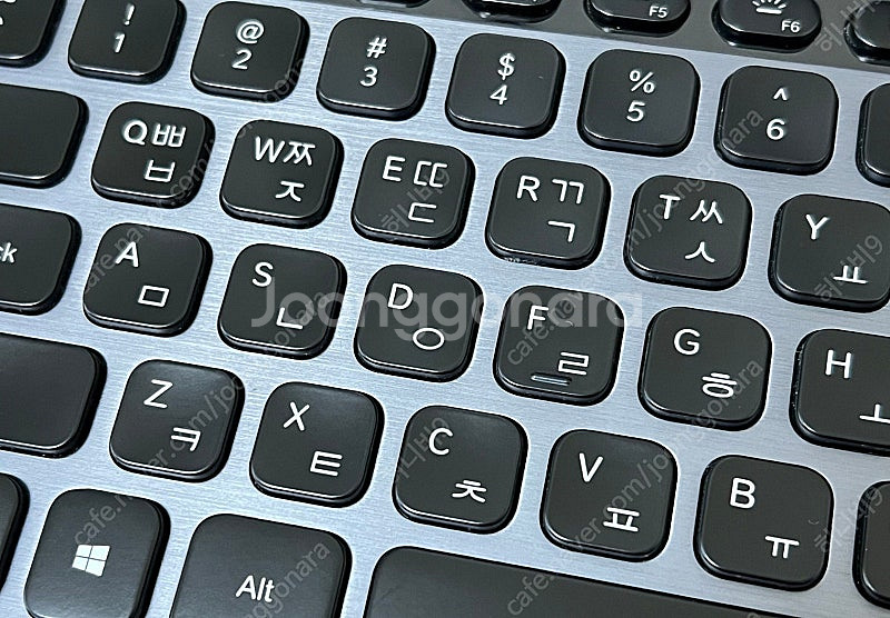 로지텍 K810 블루투스 키보드(정품)--3