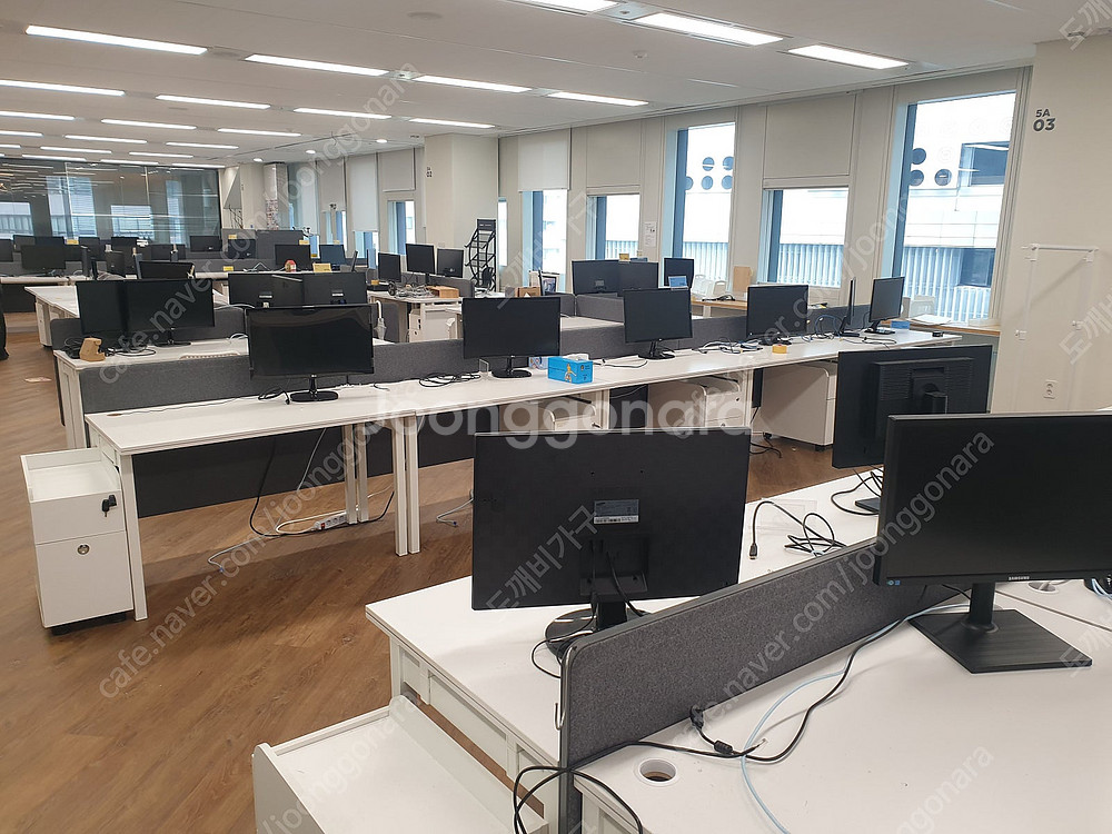 [매입] 퍼시스책상 시디즈의자및 사무실가구를 매입합니다...--1