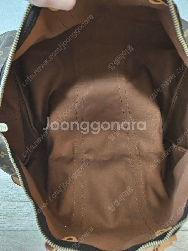 루이비통 키폴 55 입니다--7