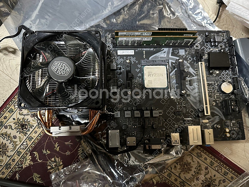 라이젠 5600x + a520m + 램 16기가 + 쿨...--1