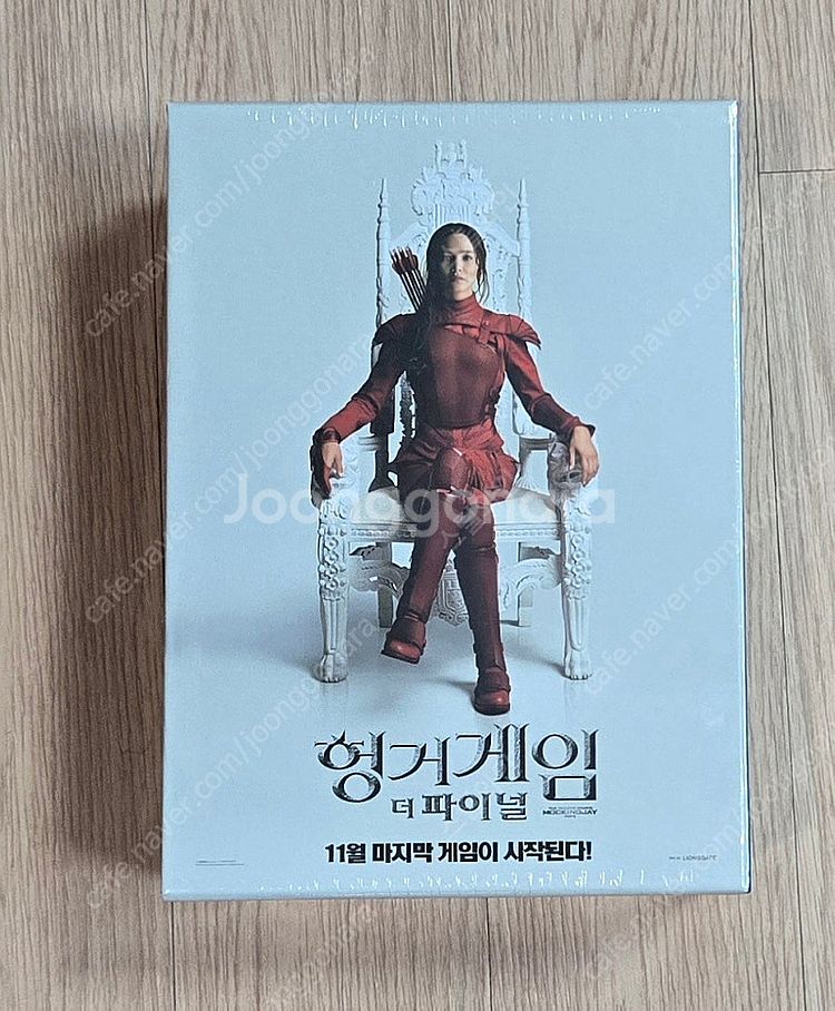 [미개봉 새제품] 헝거게임 3부작 박스 세트, 월드 오...--0