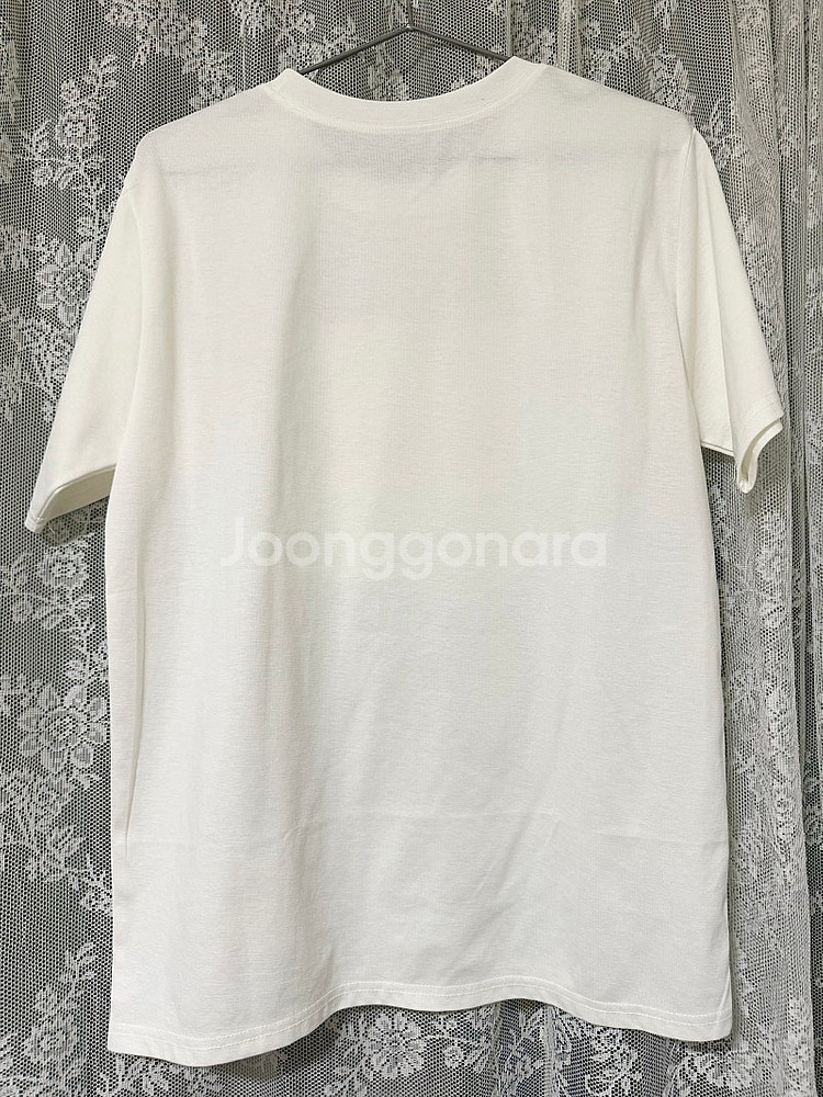 (새상품) 여성 레터링 티셔츠--7