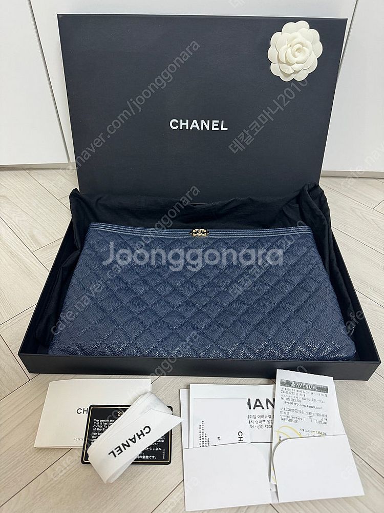샤넬 캐비어스킨 클러치 라지 네이비--0
