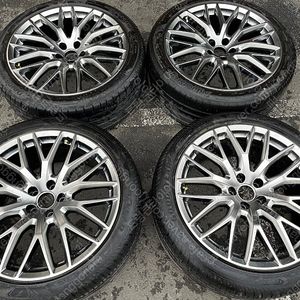 아우디 순정 A6,A7,A8 메쉬 20인치 순정 휠타이어 세트 팝니다.