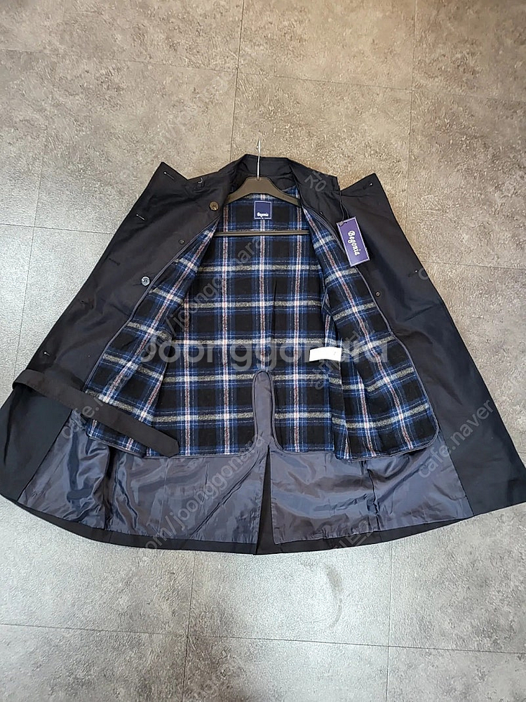 새상품 베고니아 트렌치코트 55, 66(개당 1.5)--1