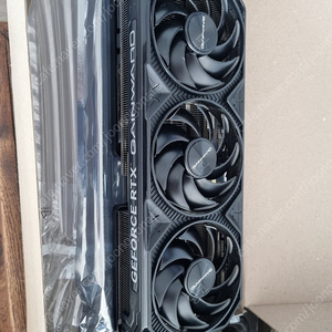Gainward RTX 4070 Ti Panther