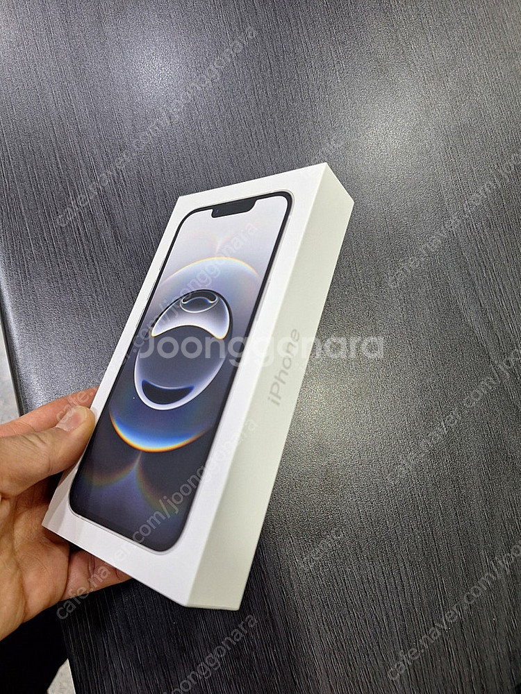 아이폰 16e 화이트 256GB 박스 미개봉 팝니다.--1