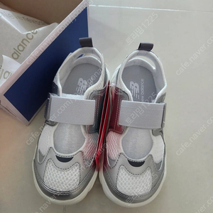 뉴발란스 프리들190 새상품 택포