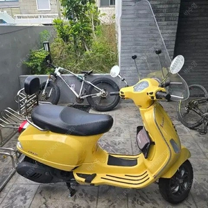 부산 베스파 LX125 22년식 9000km