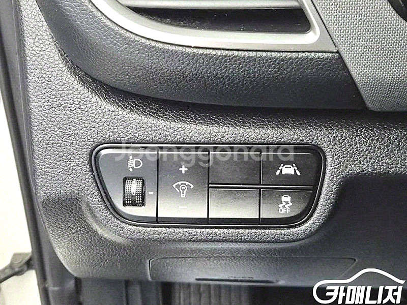[기아]셀토스 가솔린 1.6 터보 2WD 트렌디 (5인...--9