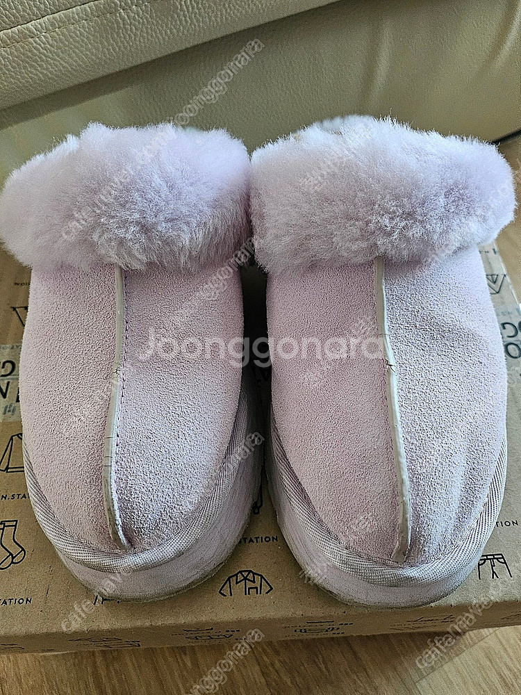 UGG 디스케트 US7 UGG US7 사이즈 브라운 로...--0