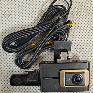 아이나비 A700 2채널 블랙박스 32기가 세트 싸게 판매 합니다(방문시 무료 설치 가능,V500,V700,V900,Z100,Z300,Z500,Z3000,Z5000 배선호환가능)