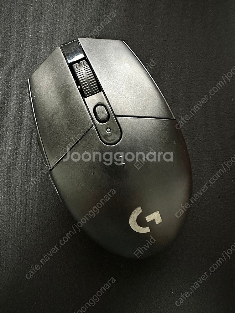 로지텍 G304 무선 게이밍 마우스 팝니다.--0