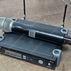 <가격인하> E3 무선마이크 셋(SLX24+BETA87 카피?) 팝니다.